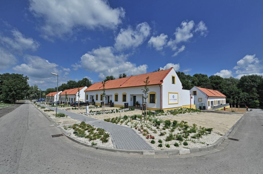 Apartmany Belveder ฮโลโฮเวซ ภายนอก รูปภาพ