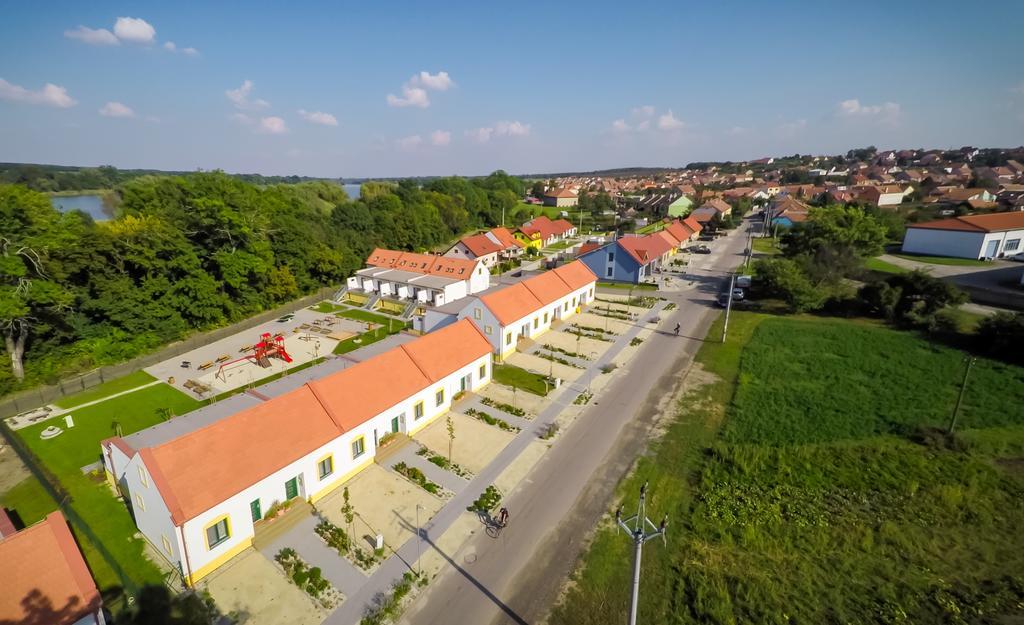 Apartmany Belveder ฮโลโฮเวซ ภายนอก รูปภาพ